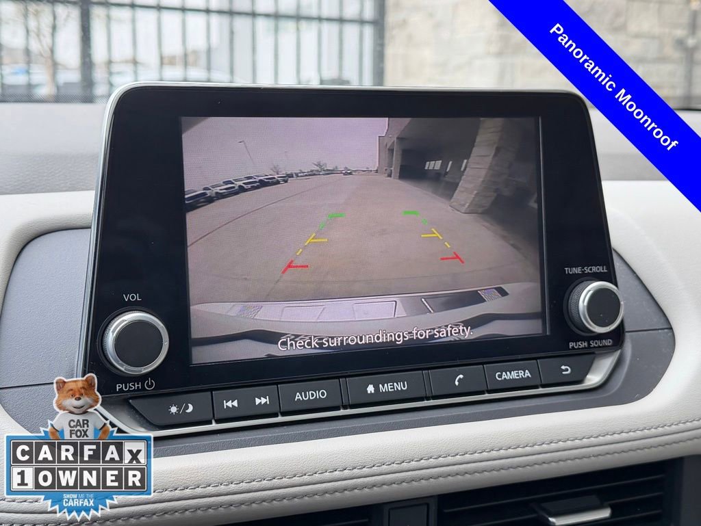 Used 2024 Nissan Rogue SV w/ SV Premium Package image 9