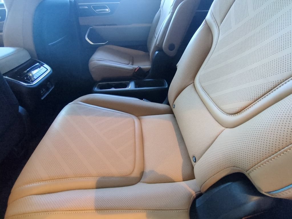 New 2027 INFINITI QX80 Luxe RWD image 17