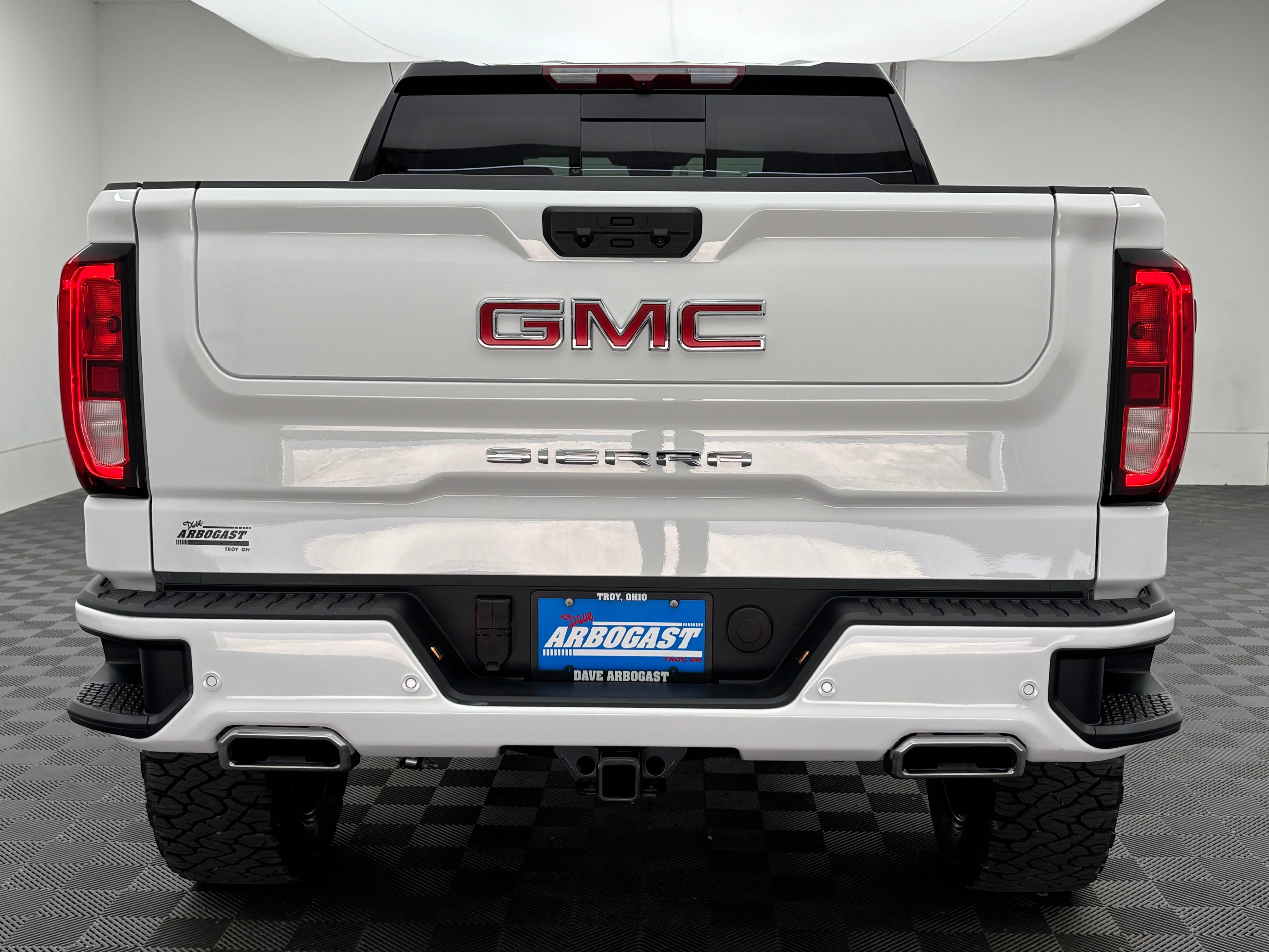 New 2026 GMC Sierra 1500 Elevation w/ Preferred Package AWD/4WD image 8