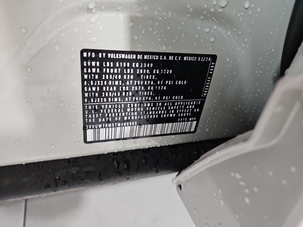 New 2026 Volkswagen Tiguan SEL R-Line AWD/4WD image 26
