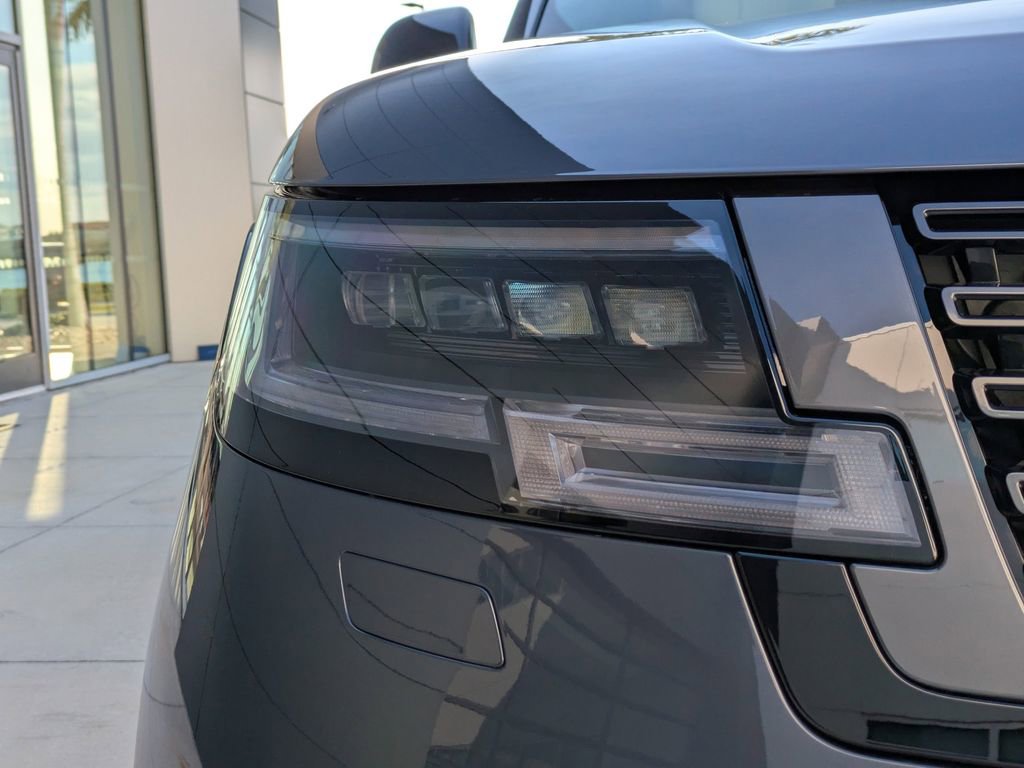 New 2026 Land Rover Range Rover Autobiography image 9