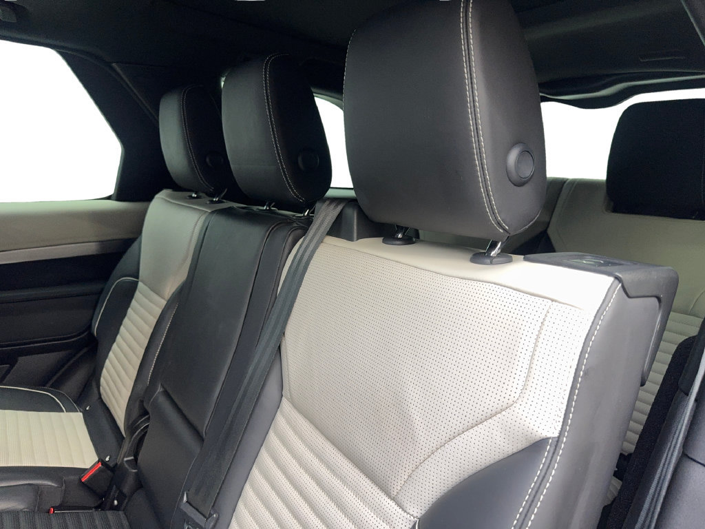 Used 2023 Land Rover Discovery S R-Dynamic AWD/4WD image 36