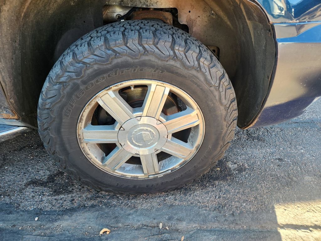 Used 2007 Cadillac Escalade EXT image 9