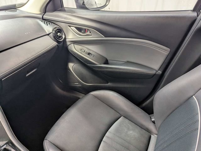 Used 2019 MAZDA CX-3 Touring w/ Preferred Equipment Package image 8
