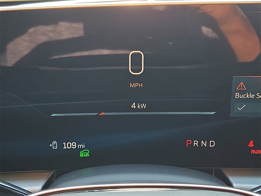 New 2025 Cadillac Lyriq Luxury image 29