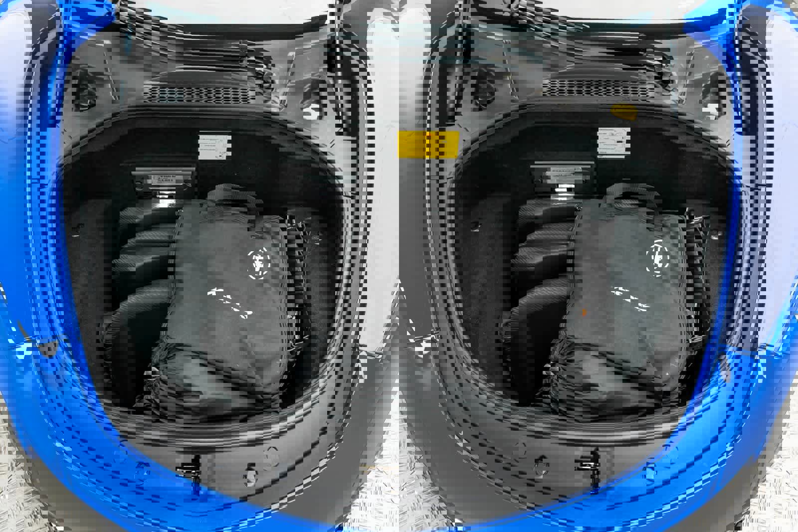 New 2025 McLaren Artura Spider image 19