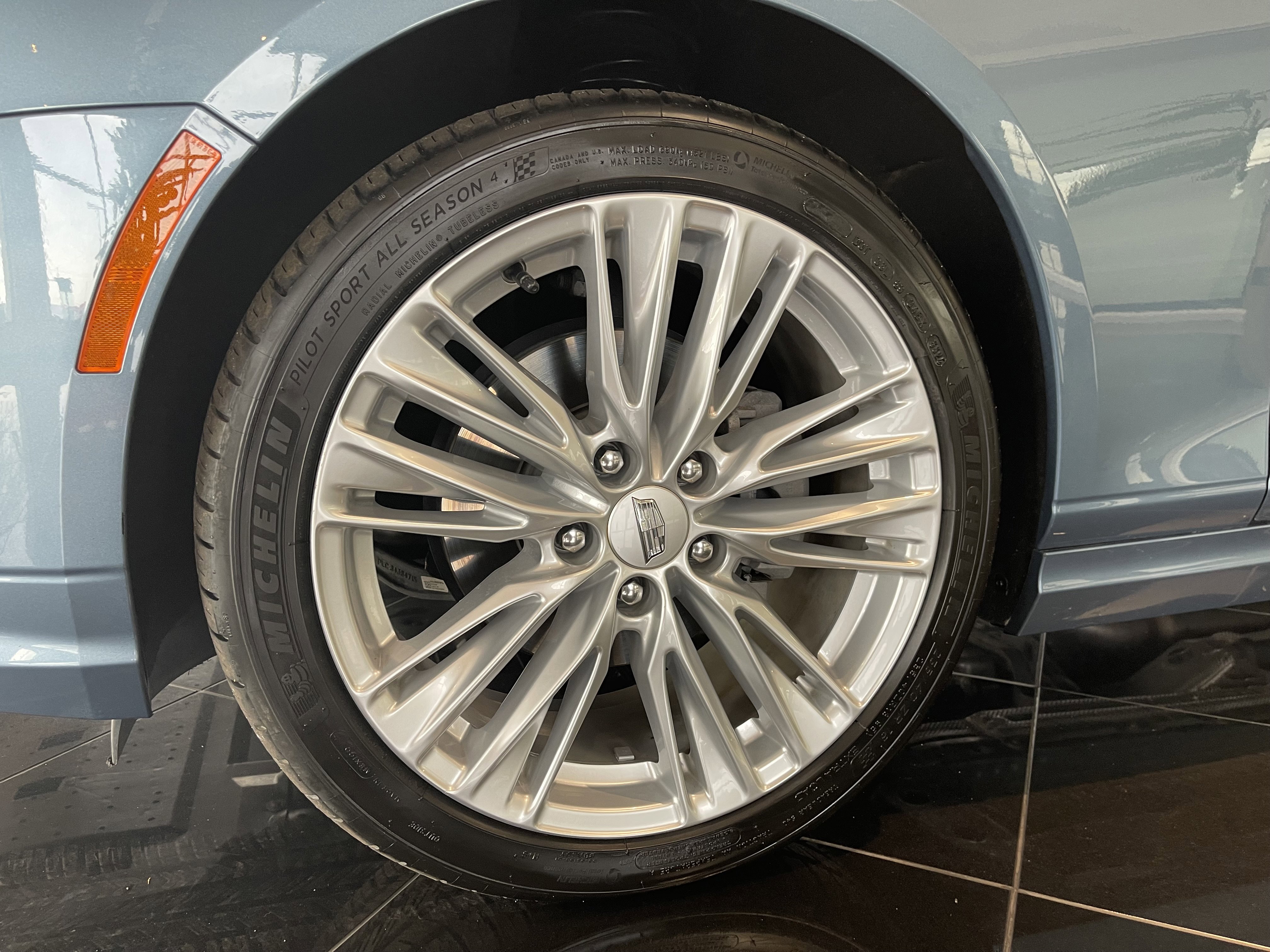 Certified 2023 Cadillac CT4 Premium Luxury image 2