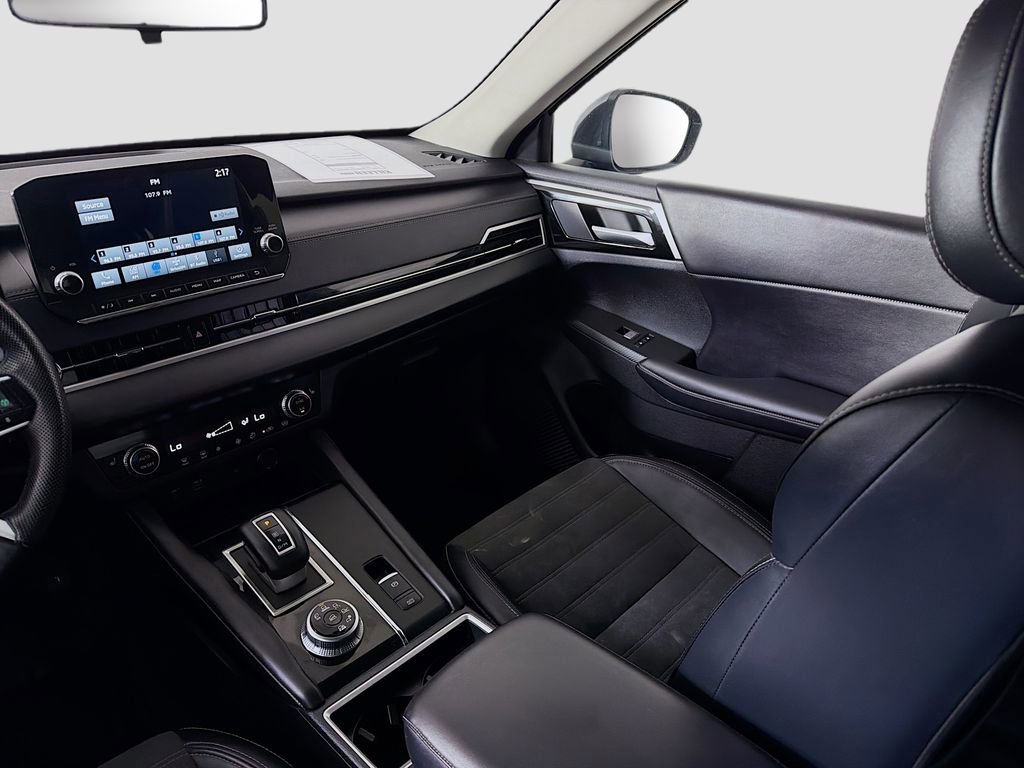 Used 2024 Mitsubishi Outlander SE image 26
