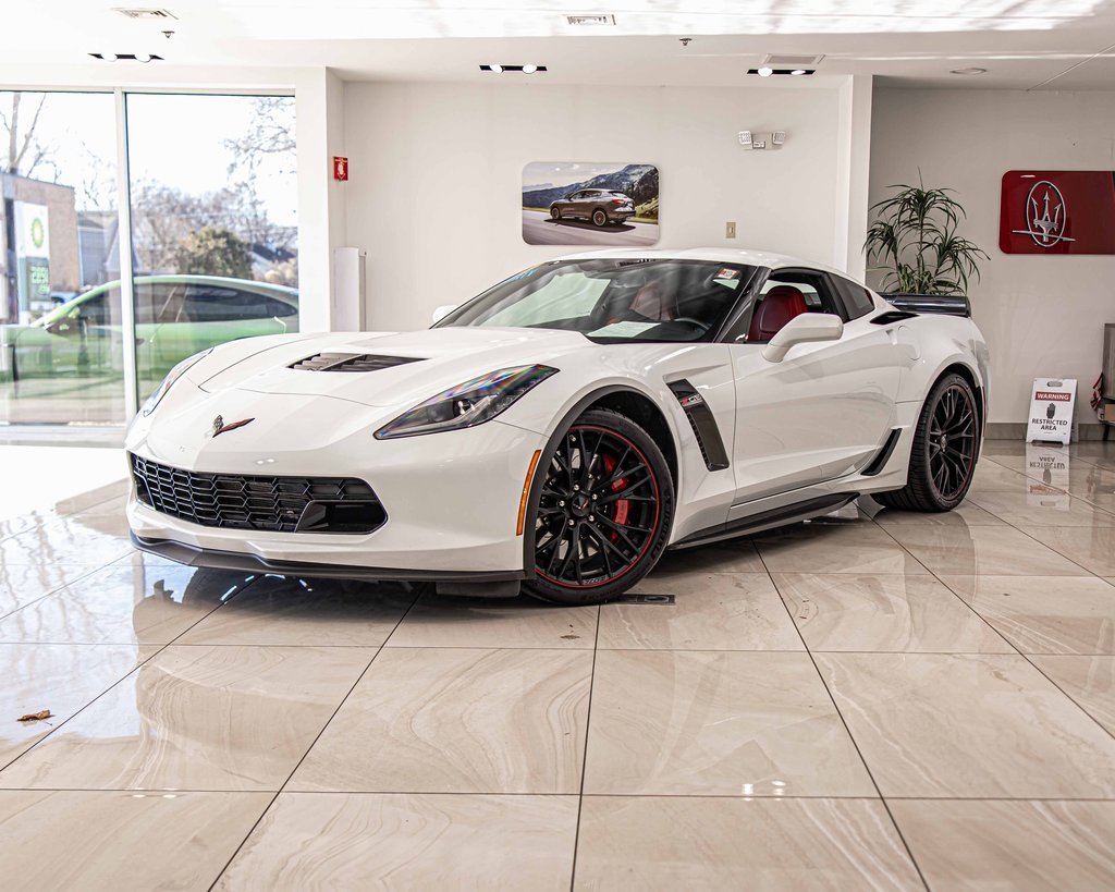 Used 2019 Chevrolet Corvette Z06 w/ Battery Protection Package image 1