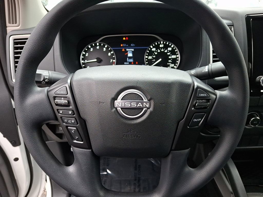 Used 2023 Nissan Frontier SV w/ Tow Package image 19