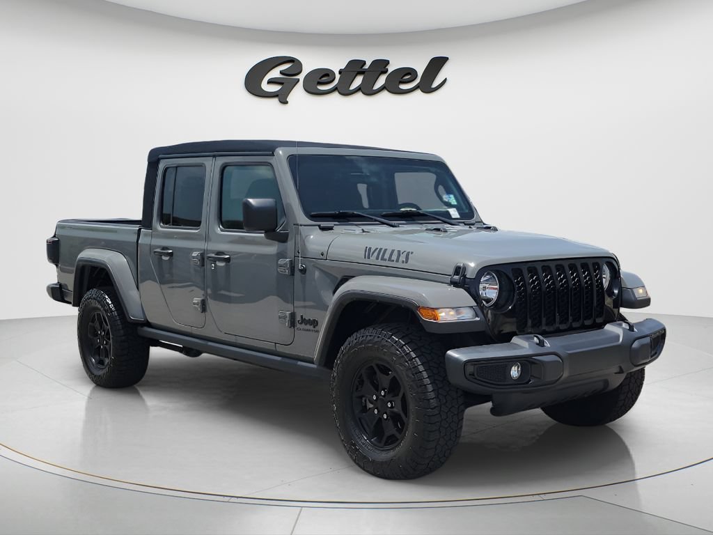 Used 2022 Jeep Gladiator Sport AWD/4WD image 3