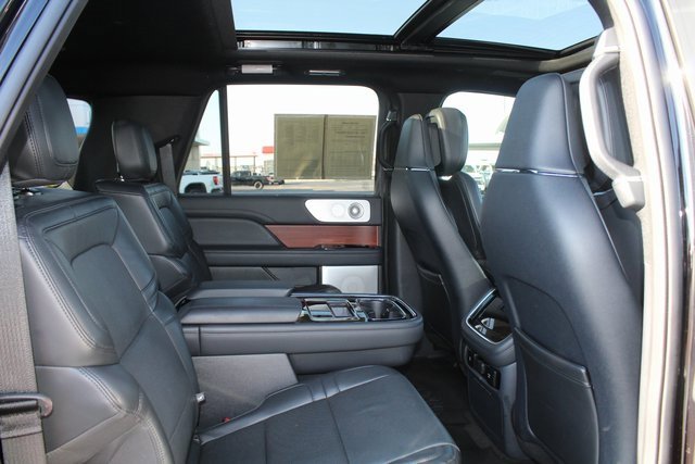 Used 2024 Lincoln Navigator L Reserve image 24