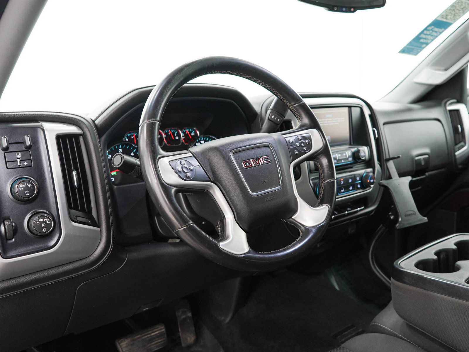 Used 2018 GMC Sierra 1500 SLE AWD/4WD image 23