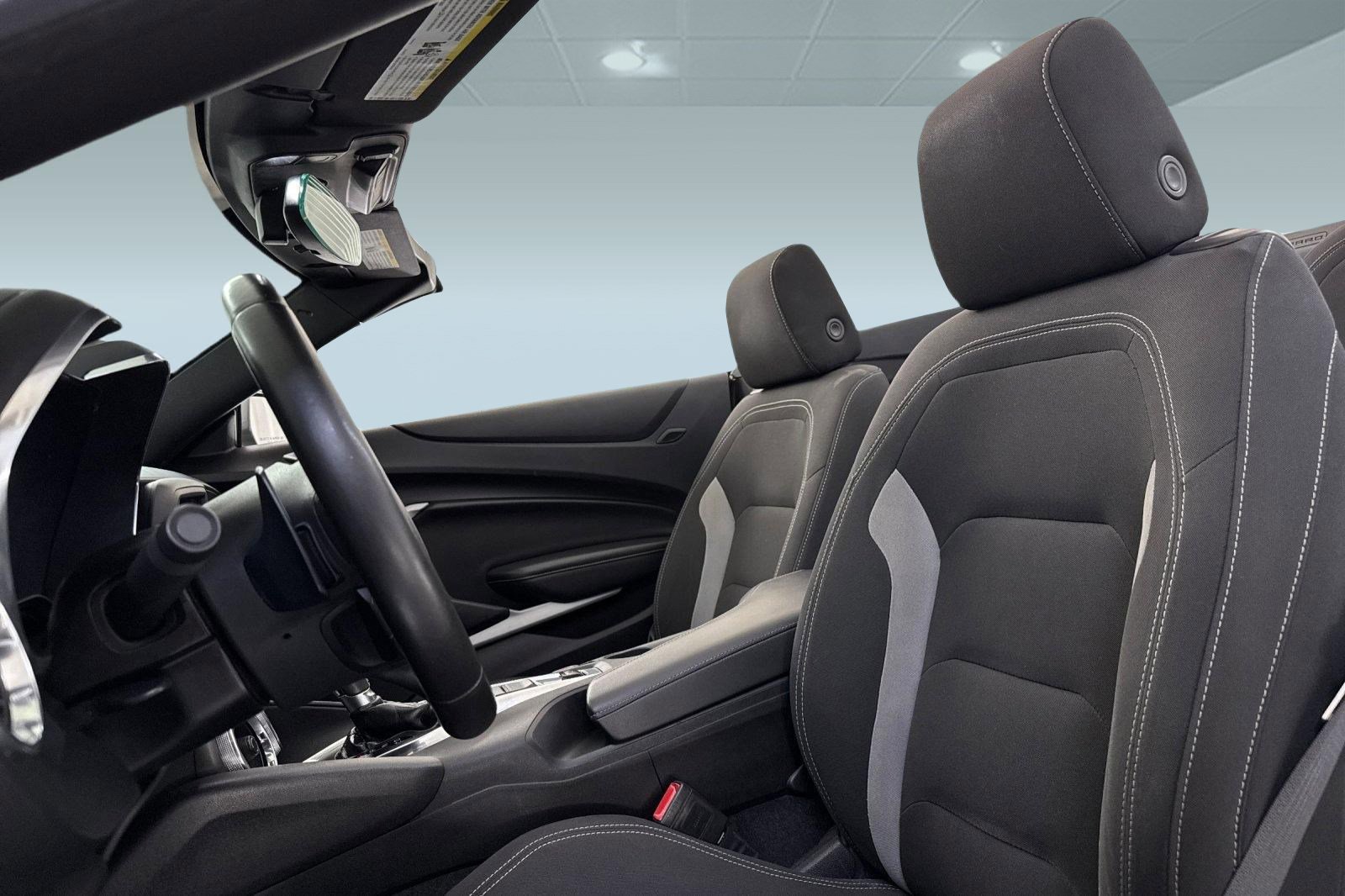 Used 2020 Chevrolet Camaro LT image 5