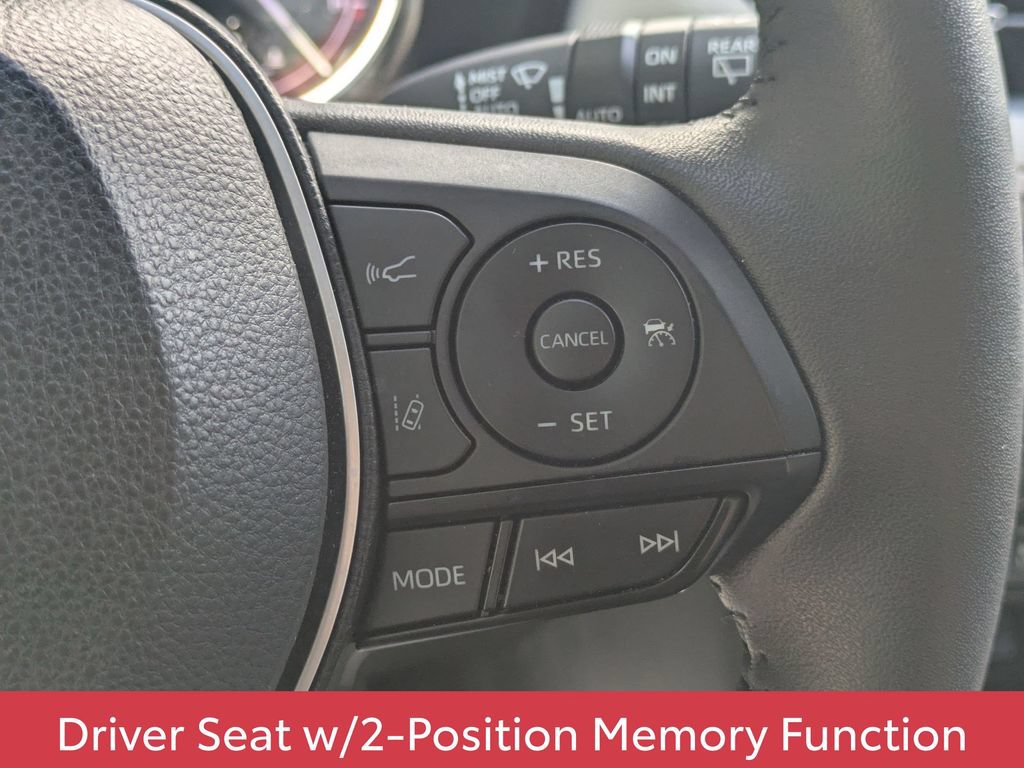 Used 2023 Toyota RAV4 XLE Premium AWD/4WD image 18