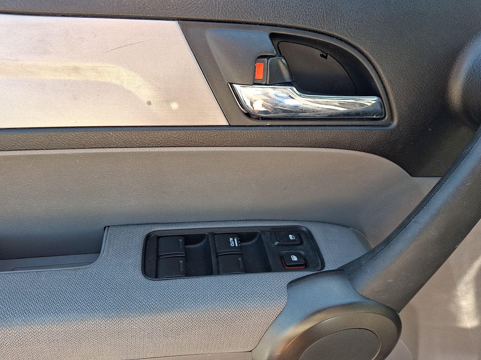 Used 2011 Honda CR-V SE image 12