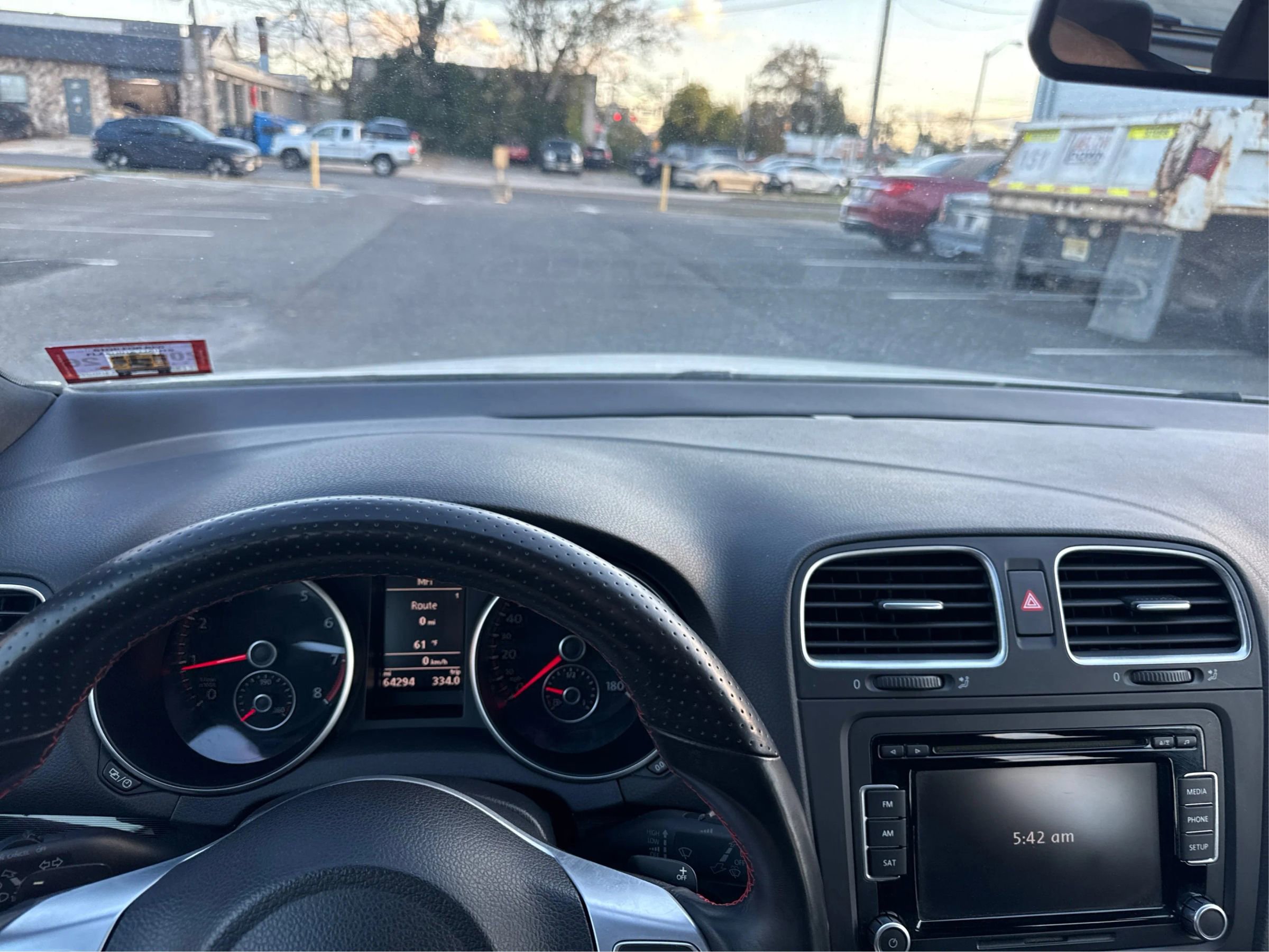 Used 2013 Volkswagen Golf 4-Door image 22