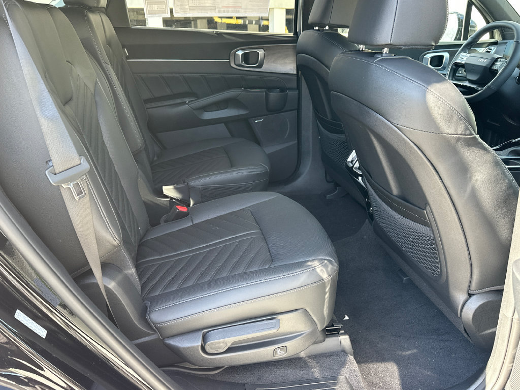 New 2026 Kia Sorento SX Prestige AWD/4WD image 16