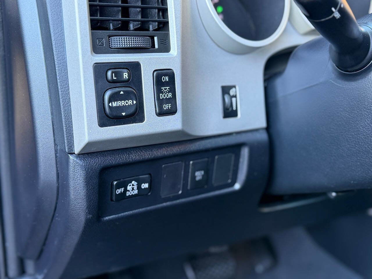 Used 2008 Toyota Tundra SR5 image 16