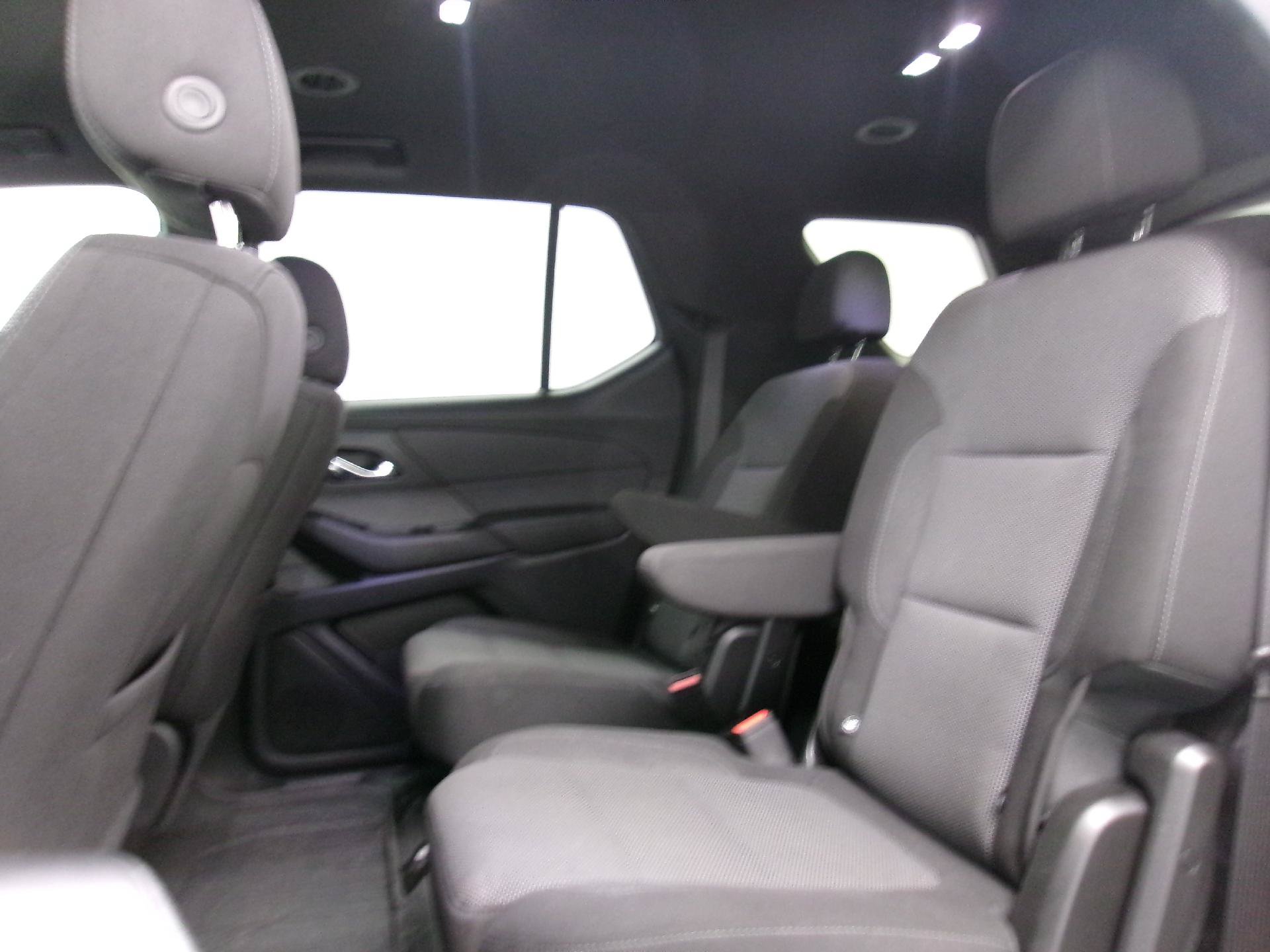 Used 2023 Chevrolet Traverse LT w/ LPO, Floor Liner Package AWD/4WD image 8