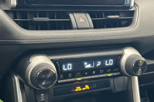 Certified 2025 Toyota RAV4 LE AWD/4WD image 25