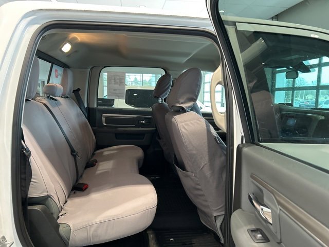 Used 2018 RAM 1500 Classic SLT image 15