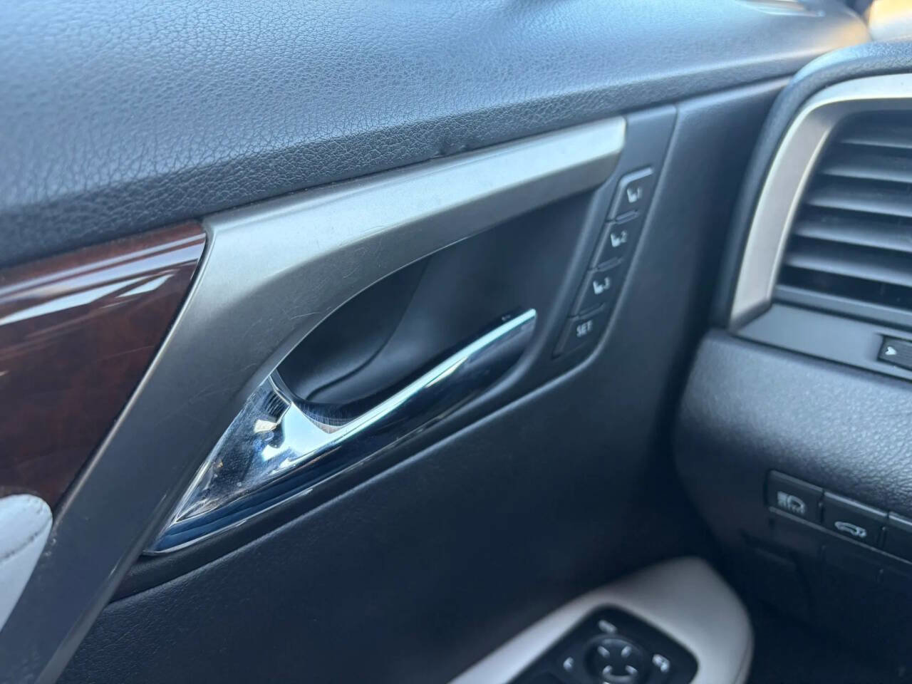 Used 2016 Lexus RX 350 FWD w/ Premium Package image 14