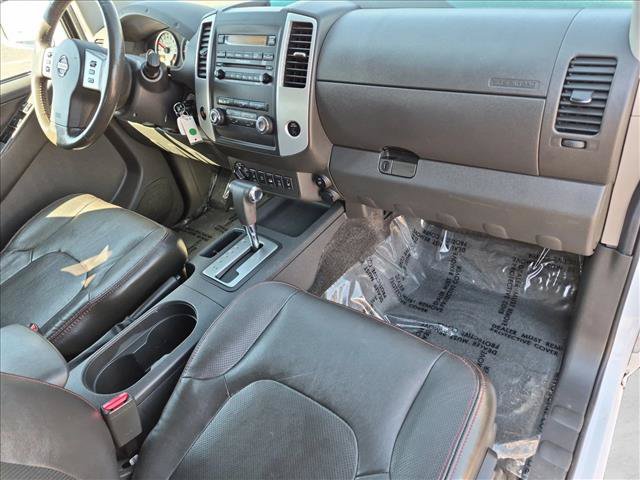 Used 2011 Nissan Frontier PRO-4X w/ Pro-4x Luxury Pkg AWD/4WD image 19