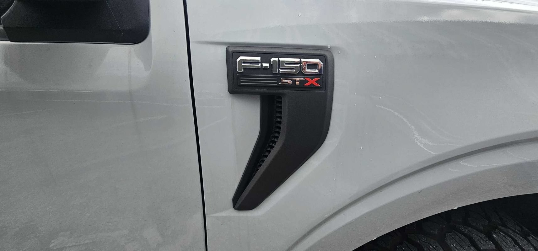Used 2022 Ford F150 XL w/ STX Appearance Package RWD image 11