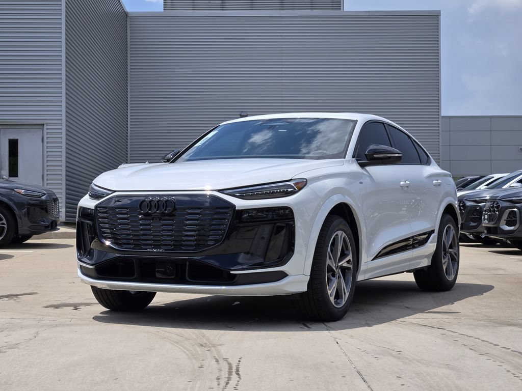 New 2027 Audi Q6 e-tron Premium Plus AWD/4WD image 6