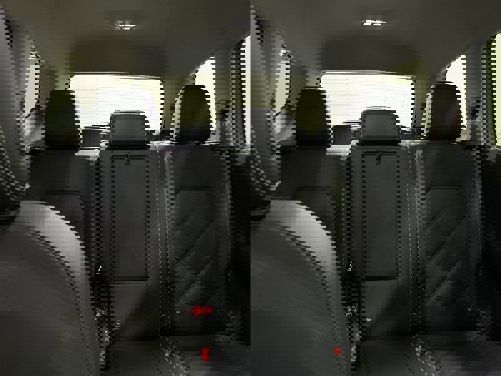 New 2025 Volkswagen Atlas SE image 34