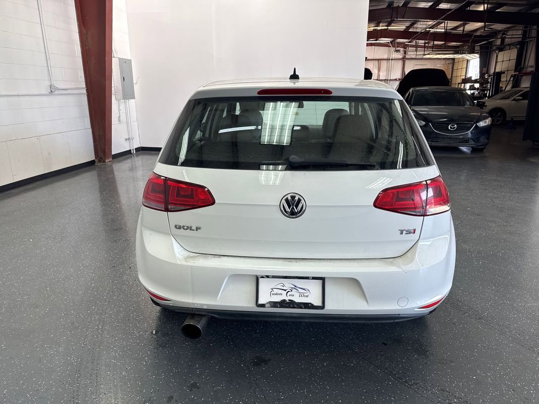 Used 2015 Volkswagen Golf S image 5