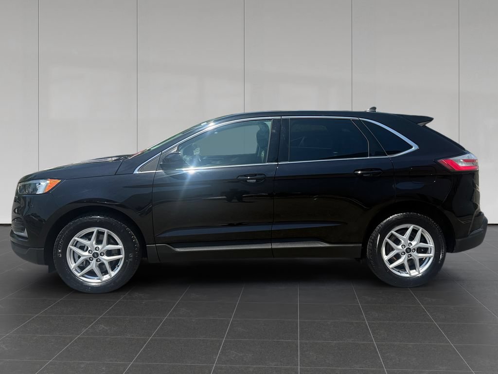 Used 2024 Ford Edge SEL AWD/4WD image 2