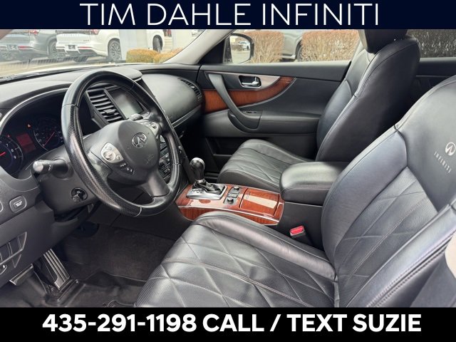 Used 2010 INFINITI FX35 AWD w/ Navigation Pkg image 10