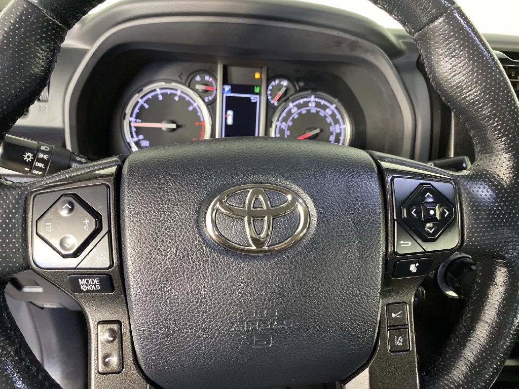 Used 2024 Toyota 4Runner TRD Off-Road Premium w/ Moonroof Package AWD/4WD image 15
