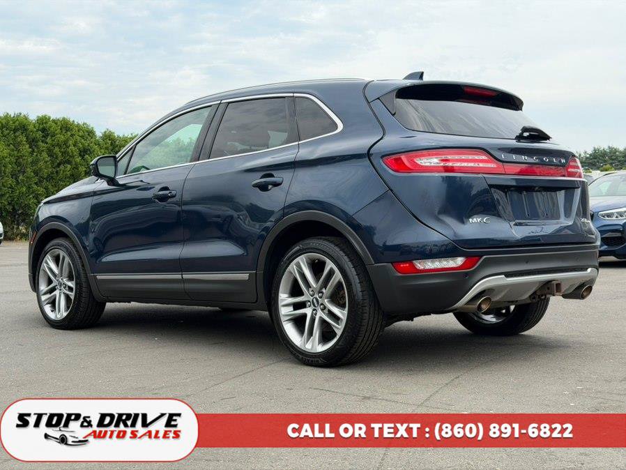 Used 2017 Lincoln MKC Reserve w/ Lincoln MKC Climate Package AWD/4WD image 3