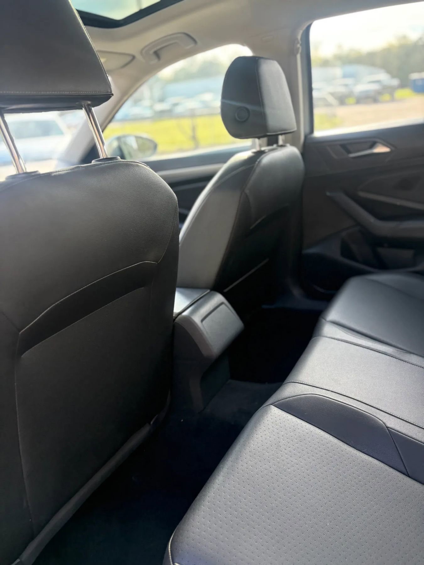 Used 2019 Volkswagen Jetta SE image 37