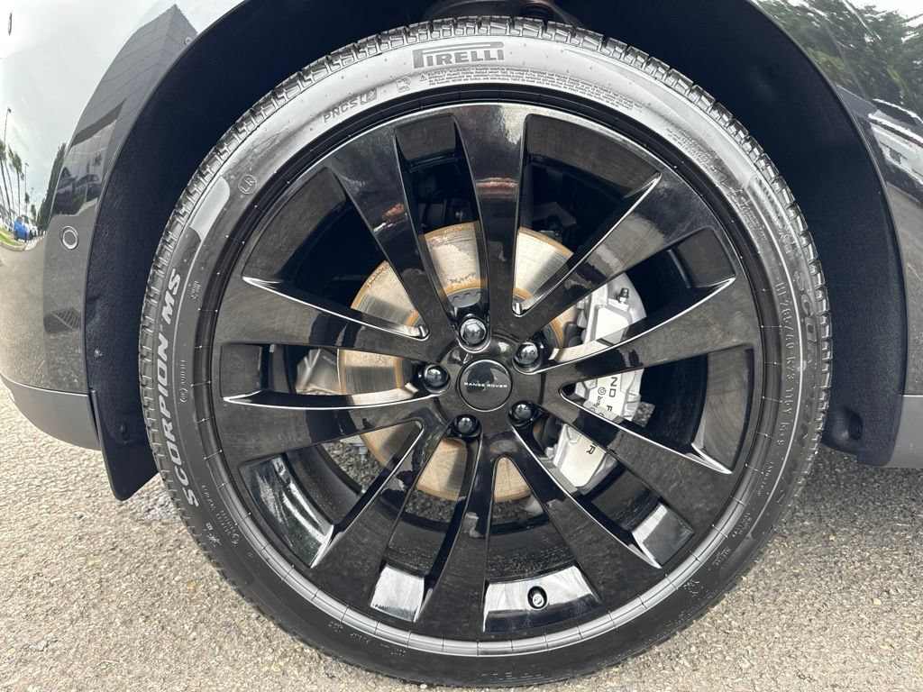 New 2026 Land Rover Range Rover Sport SE AWD/4WD image 24