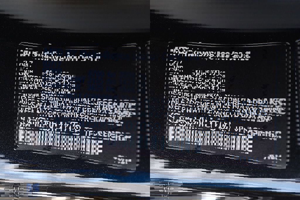 Used 2017 Rolls-Royce Dawn Convertible image 36