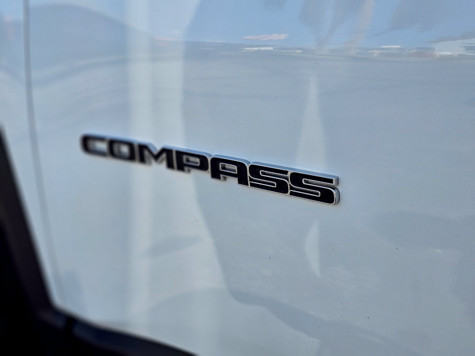 Used 2024 Jeep Compass Limited AWD/4WD image 14
