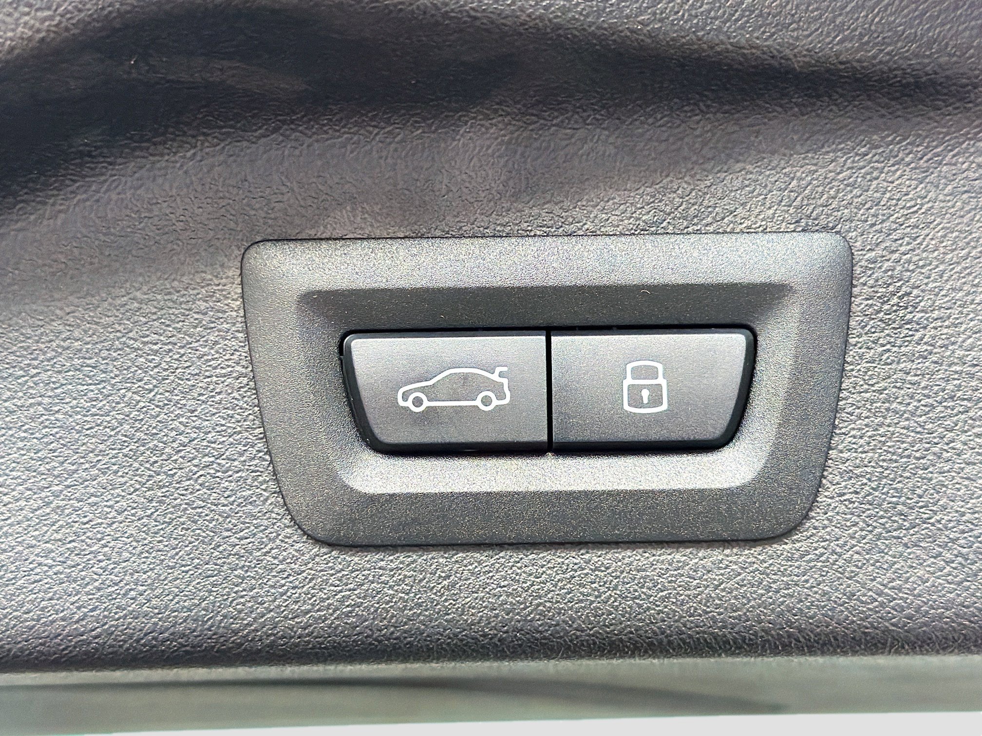 Used 2026 BMW X7 xDrive40i AWD/4WD image 13