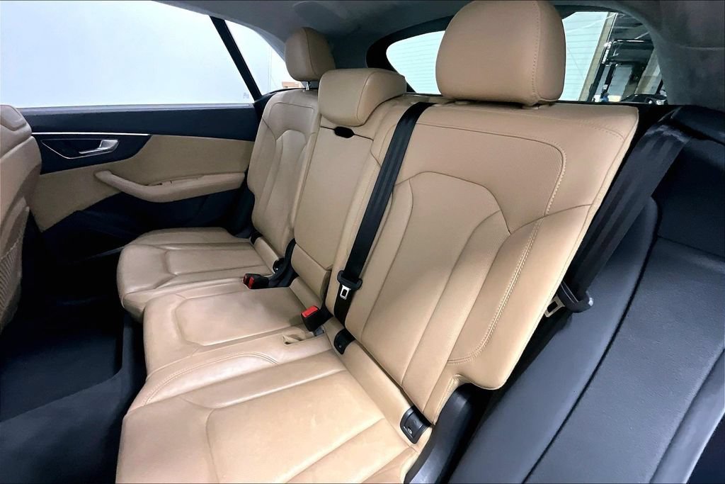Used 2019 Audi Q8 Prestige AWD/4WD image 27