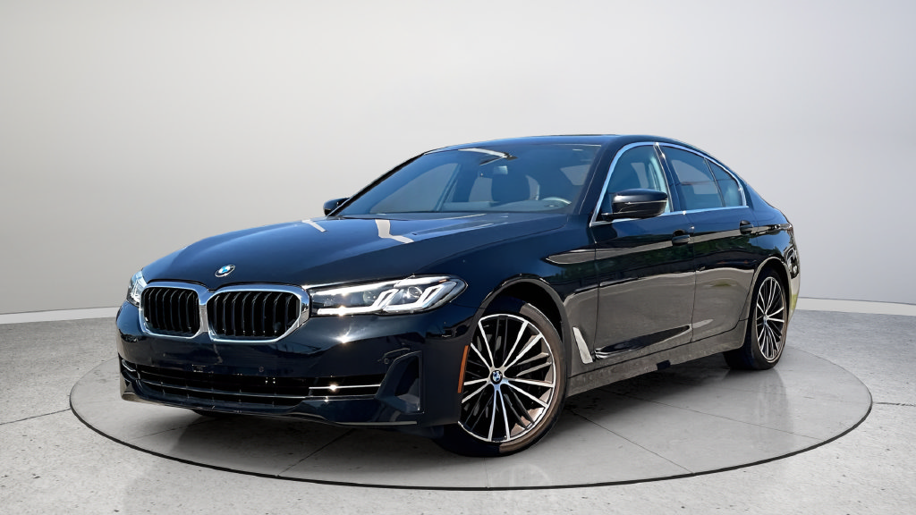 Used 2023 BMW 540i w/ Convenience Package RWD image 1