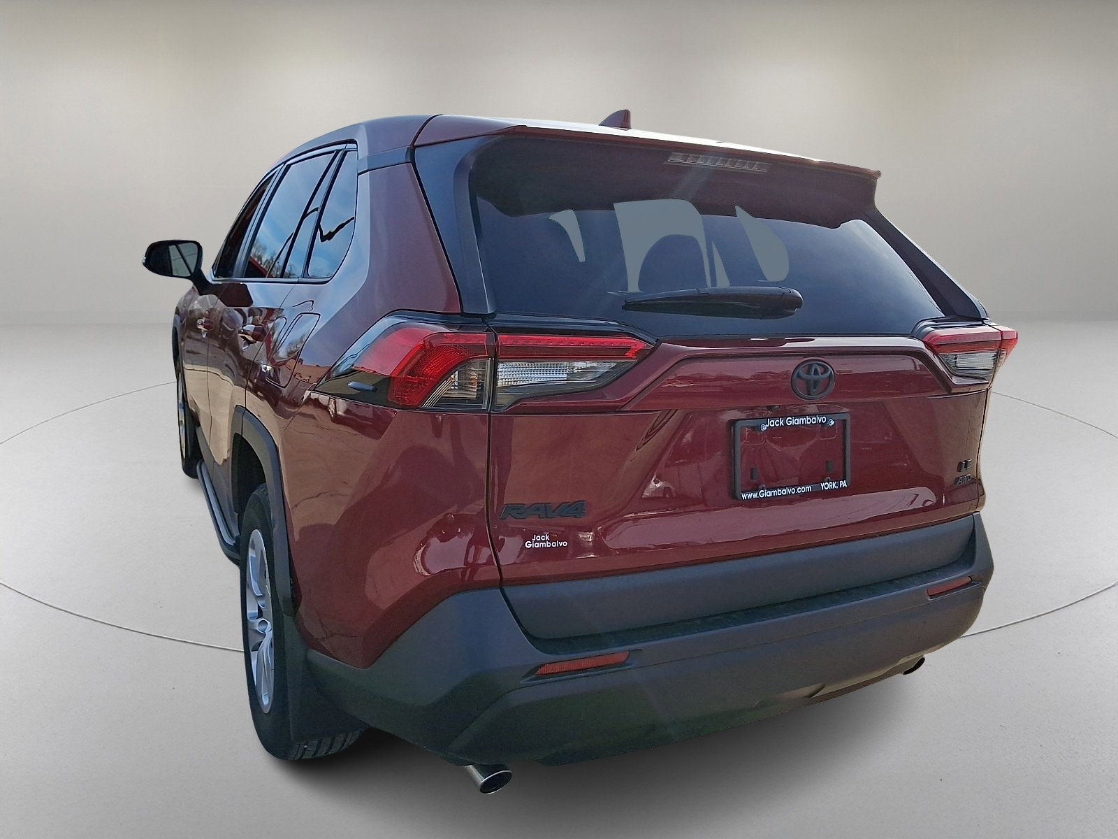 Used 2023 Toyota RAV4 LE image 8