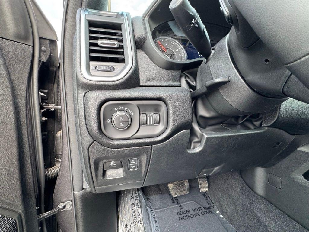 New 2026 RAM 1500 Big Horn AWD/4WD image 25