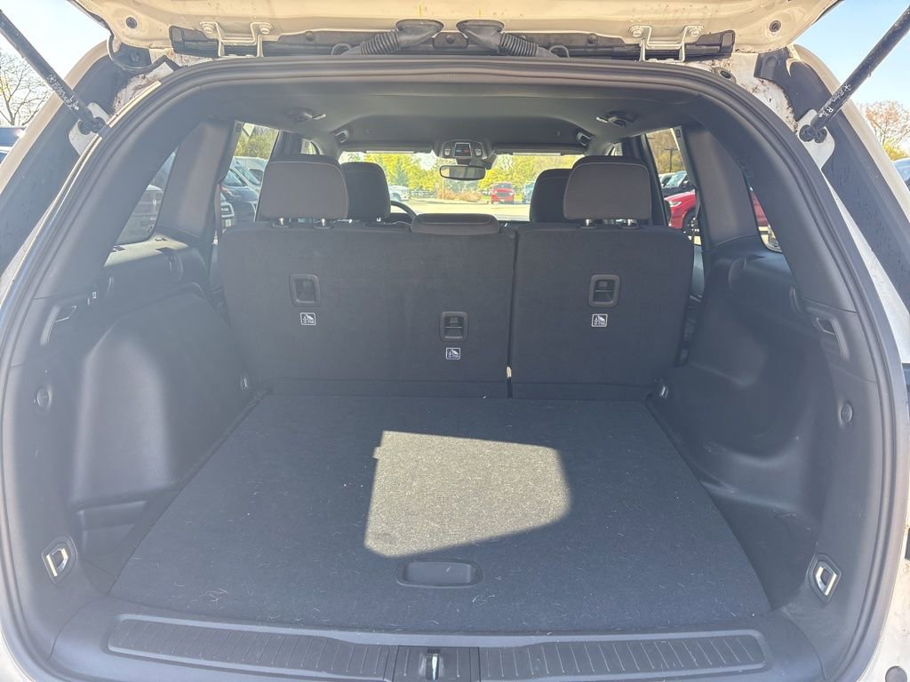 Used 2024 Jeep Grand Cherokee Laredo image 15