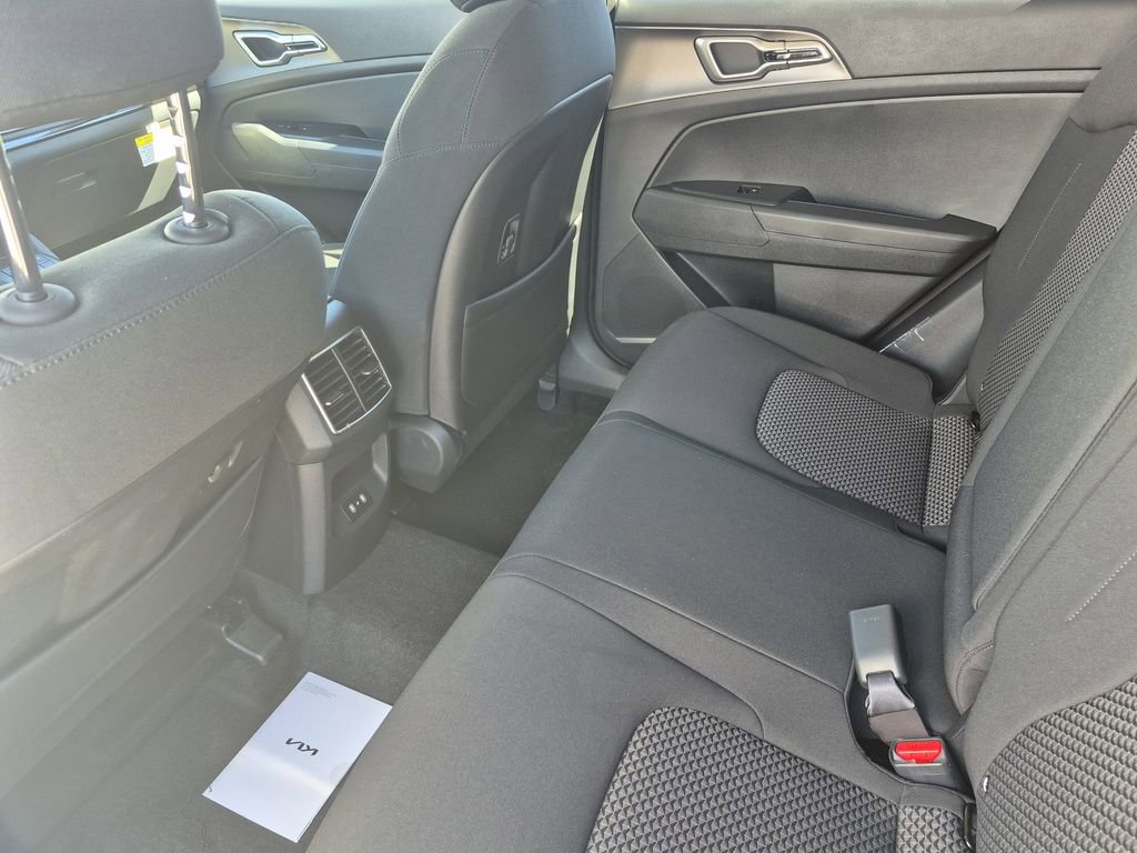 New 2026 Kia Sportage S image 12
