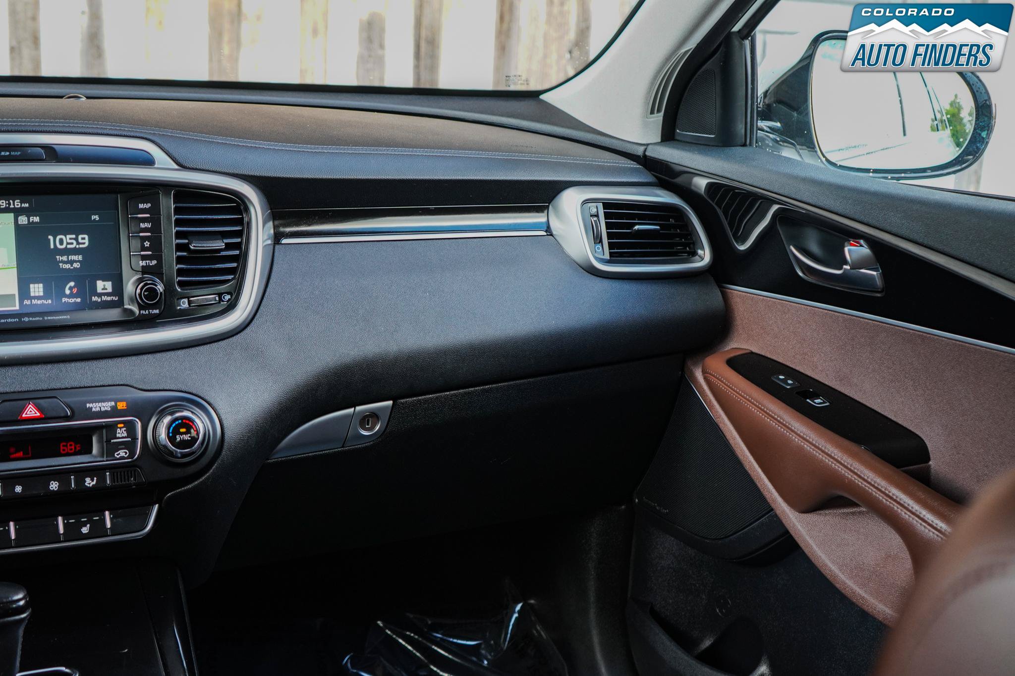Used 2019 Kia Sorento SX AWD/4WD image 21