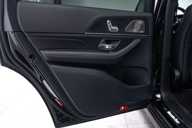 Used 2025 Mercedes-Benz GLS 450 4MATIC image 28