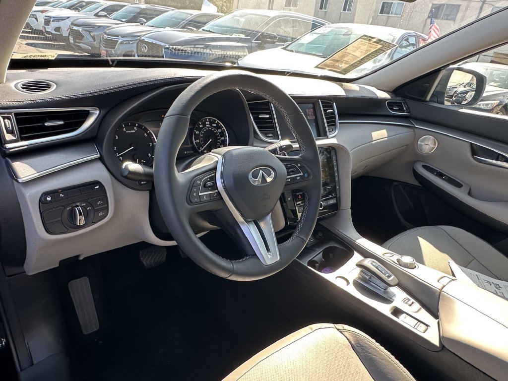 Used 2023 INFINITI QX50 Luxe FWD image 21